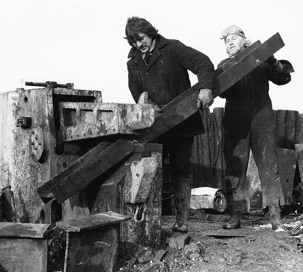 Stephen Dabill and Ken Denbigh use an old diesel cutter in 1978.